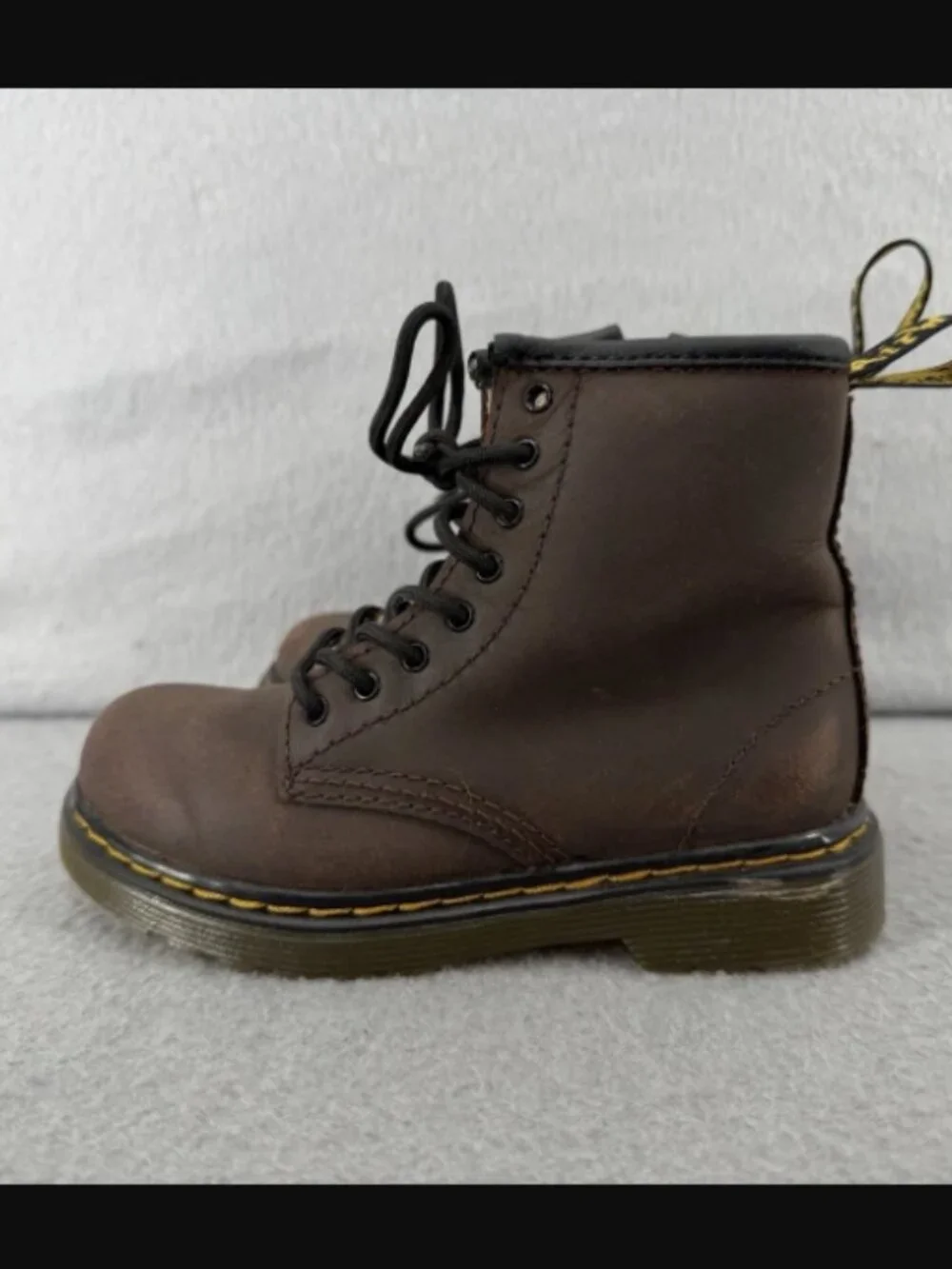 Dr. Martens Girl's Boots Size 9 Serena Brown Leather Faux Fur Lined Lace Up 1460